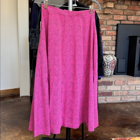 Retro Pink A Line Skirt - Picture 2 of 7